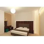 Livas 4* Pernera