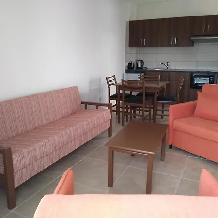 Hotel de apartamente Livas Pernera