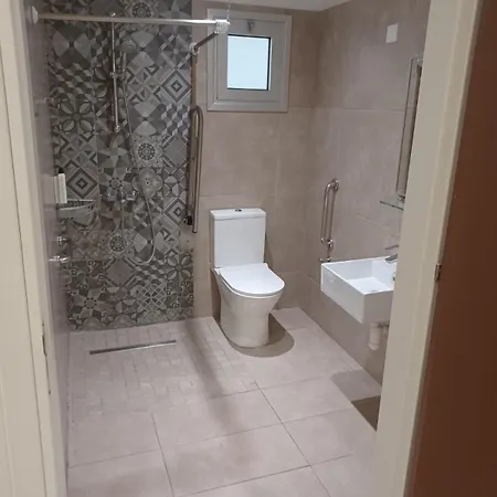 Livas 4* Pernera