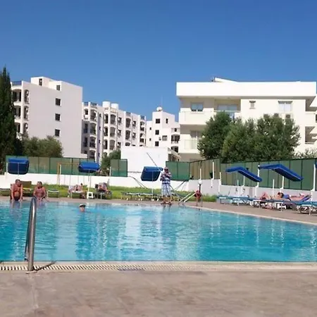 Livas Hotel de apartamente