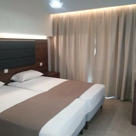 Livas 4* Pernera