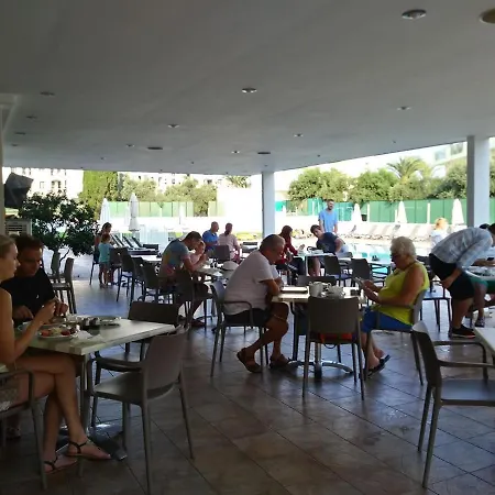 Hotel de apartamente Livas 3*