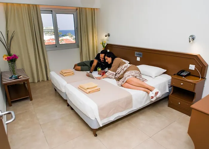 Lejlighedshotel Livas Pernera