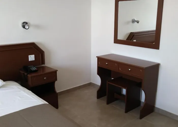 Hotel de apartamente Livas 4*